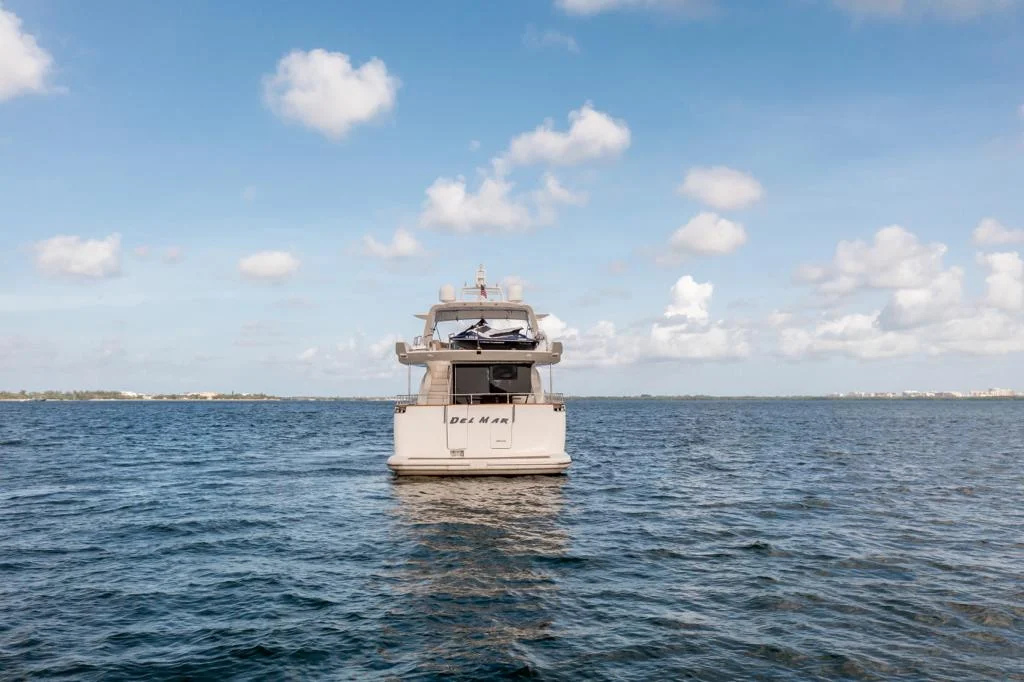 85ft Azimut Del Mar luxury charter yacht
